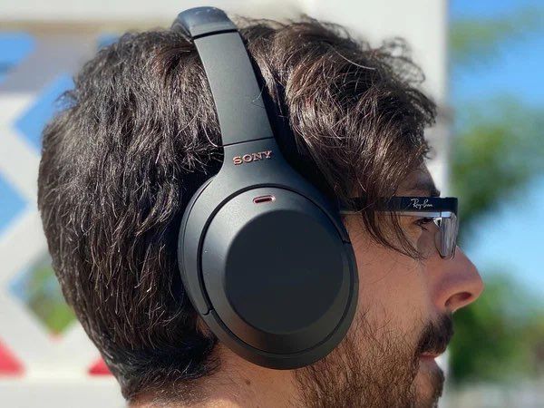 Продаю наушники от Sony