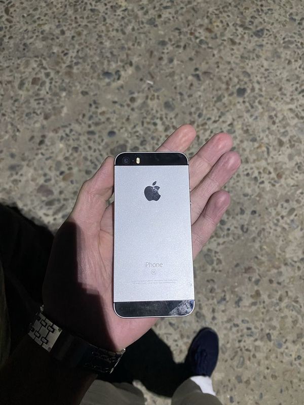 Iphone SE Ideal xolat Iphone SE Ideal xolat