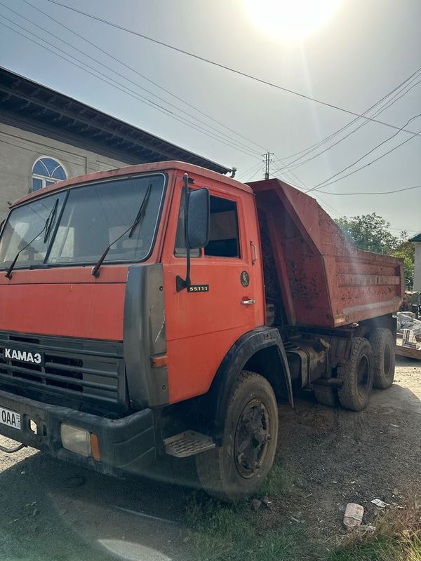 Kamaz sotiladi xolati zor Kamaz sotiladi xolati zor