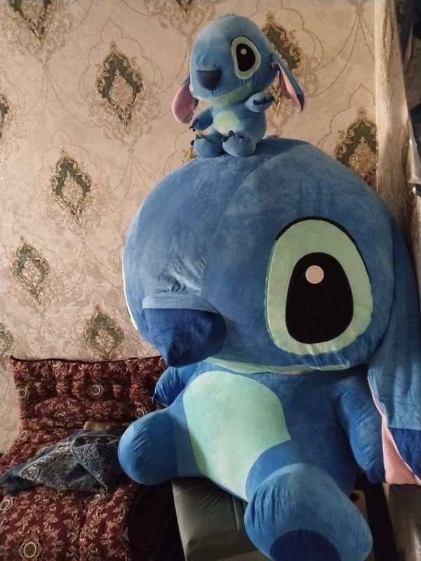 Stich oʻyinchoq sotiladi narxini kelishamiz