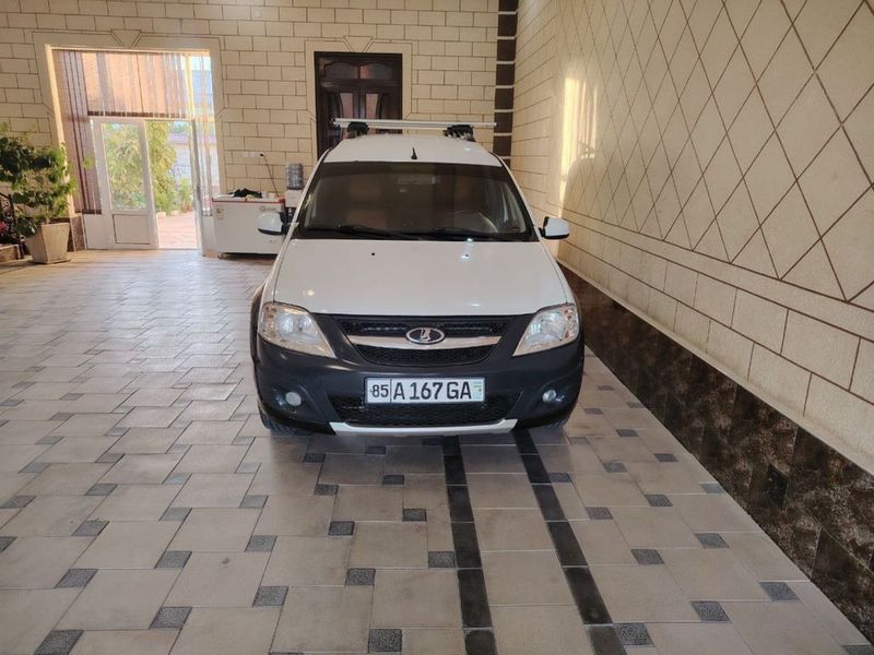 Sotiladi Narxi zor Lada Largus 2019 Sotiladi Narxi zor Lada Largus 2019