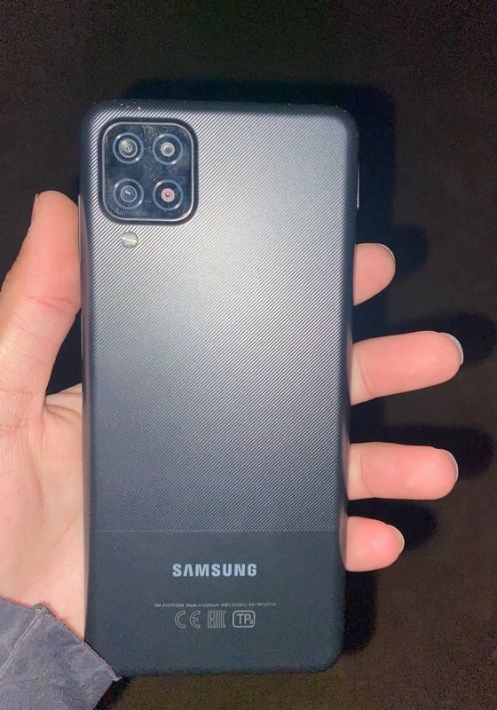 Samsung galaxy a12