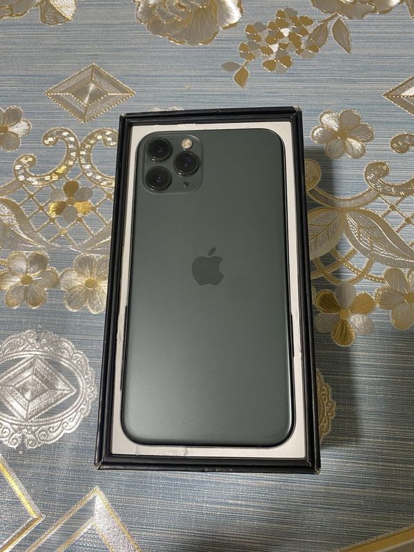 Iphone 11 pro polniy radnoy Iphone 11 pro polniy radnoy