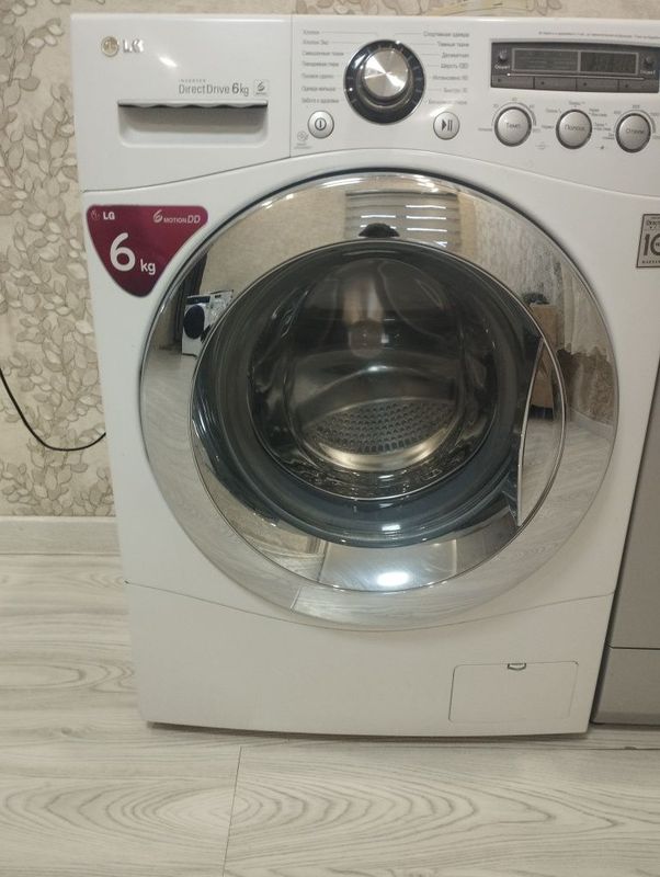 Продам стиральную машину LG Продам стиральную машину LG