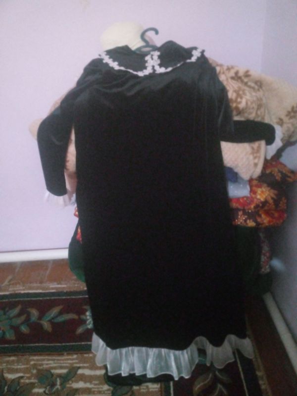 qora koʻylak razmeri 2xl 3xl ga ham toğri keladi qora koʻylak razmeri 2xl 3xl ga ham toğri keladi