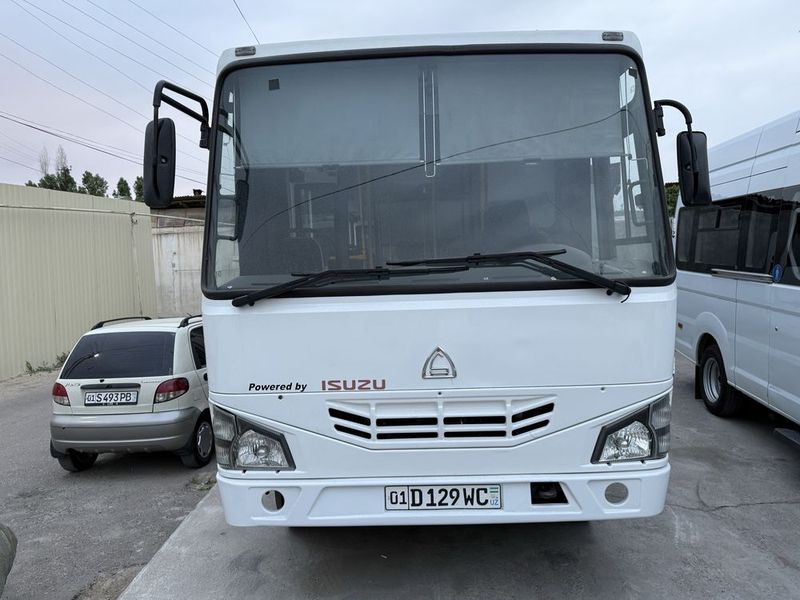 NP 40 isuzu sotiladi 2016 NP 40 isuzu sotiladi 2016