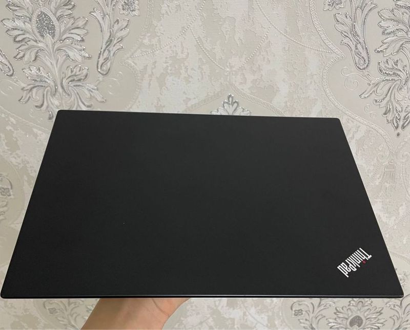 LENOVO ThinkPad X280 i5-8250U LENOVO ThinkPad X280 i5-8250U