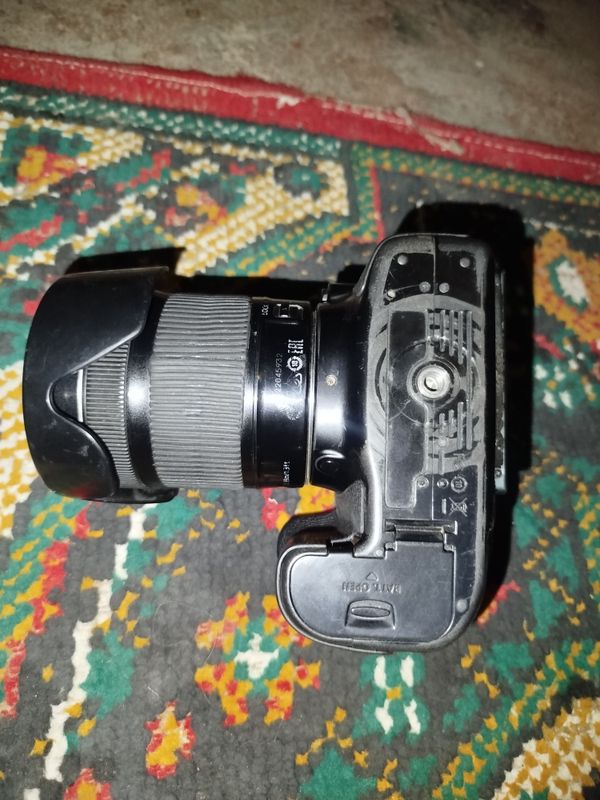 Canon 70d sotiladi