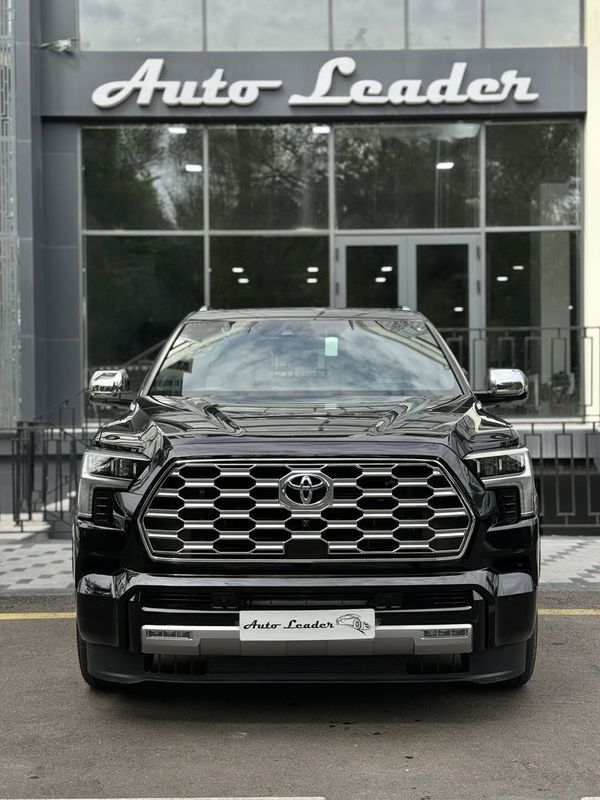TOYOTA Sequoia iForce Max Capstone TOYOTA Sequoia iForce Max Capstone