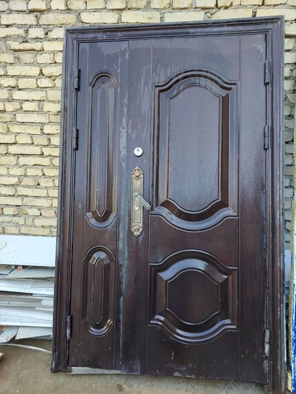 Эшик сотилади утеплённый Эшик сотилади утеплённый