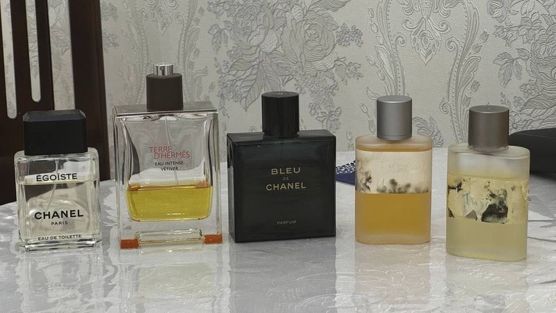 Chanel Egoiste, Hermes Vetiver, Creed Royal Oud, TomFord Tusc