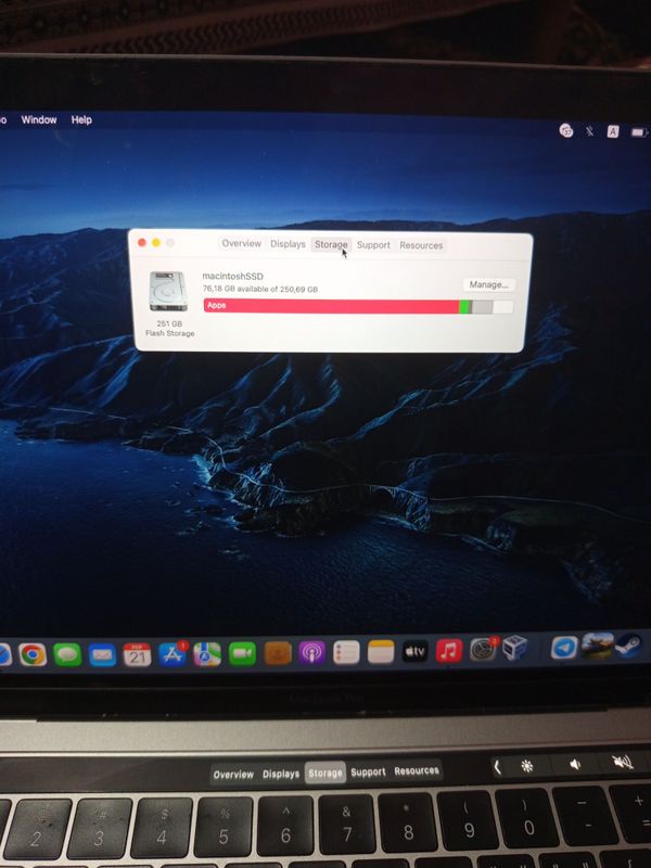 Macbook pro 2017 i 5