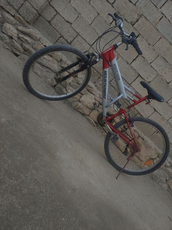 Skarasnoy velosiped sotiladi Skarasnoy velosiped sotiladi