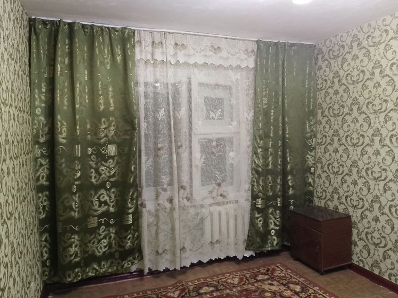 Фархадский базар, книжний,2/4/5 56м2 2×6 все есть сдаю квартиру!чистая