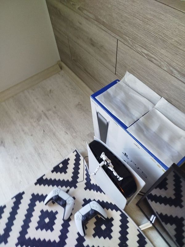 Ps5 launch edition с дисководом