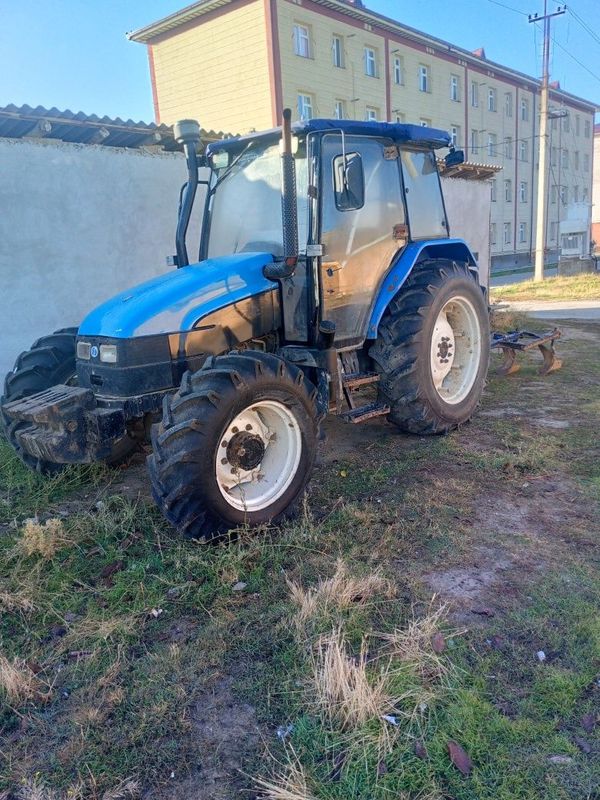 new holland traktor