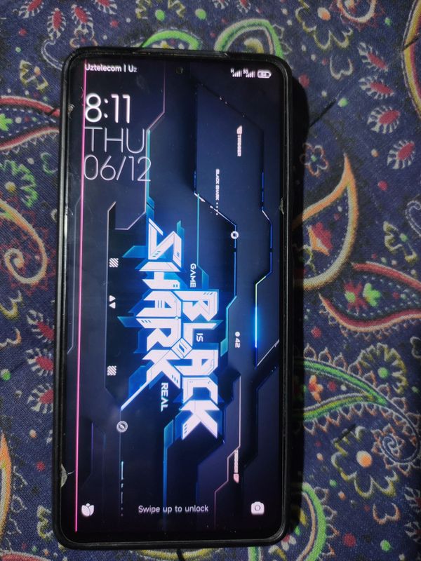 Black shark 5. 12/256 Black shark 5. 12/256