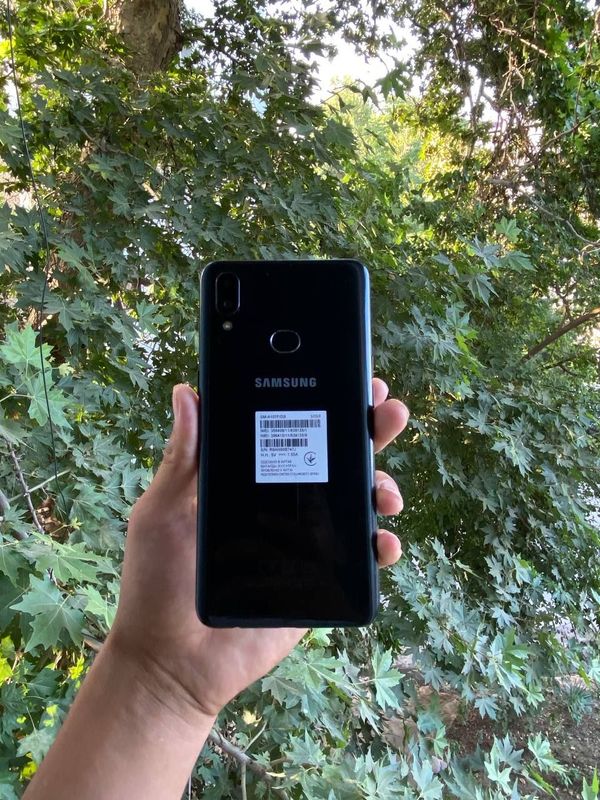 Samsung a10s sotiladi Samsung a10s sotiladi