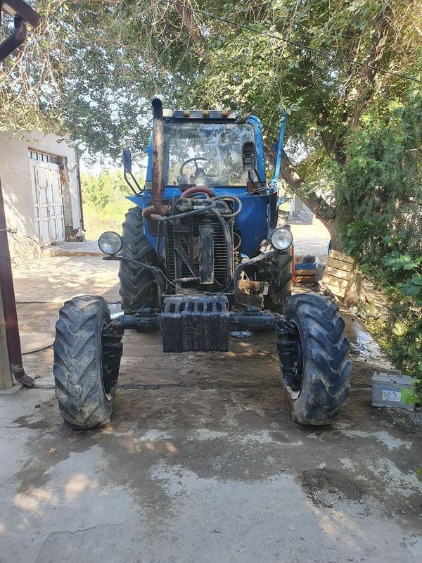 MTZ 80 traktir idyal xolatda MTZ 80 traktir idyal xolatda