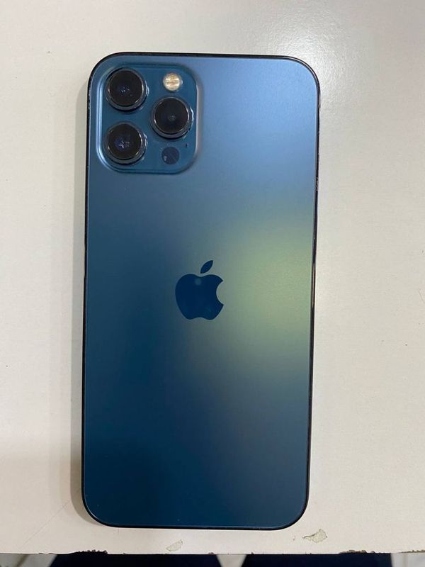 iPhone 12 pro max sotiladi