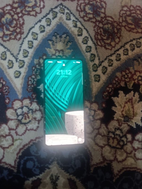 Samsung A 52 xotira 128gb rangi qora sastayana yaxshi Samsung A 52 xotira 128gb rangi qora sastayana yaxshi