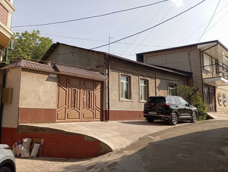 ПРОДАЁТСЯ Земельный Участок Центр Луначарского 6.5 соток ПРОДАЁТСЯ Земельный Участок Центр Луначарского 6.5 соток