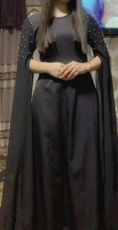 Чёрное платье Чёрное платье