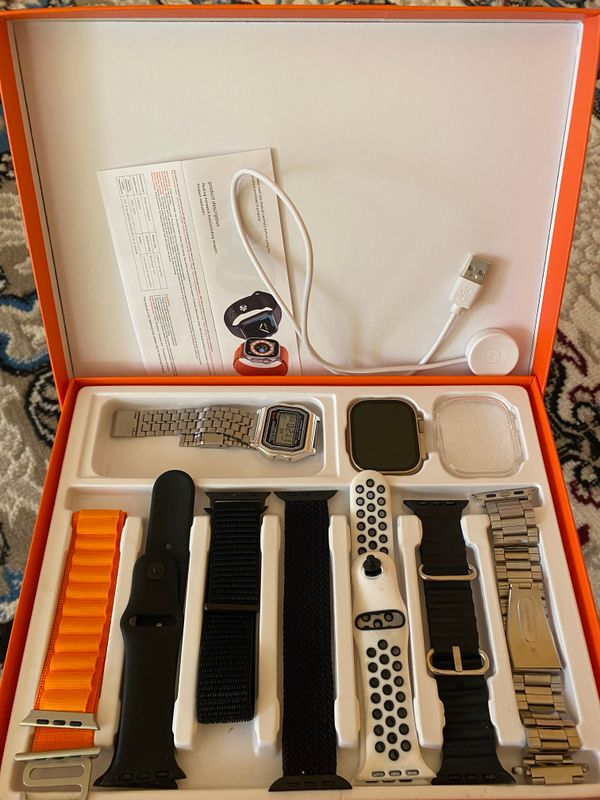 Unisex, jins tanlamas smartwatch. A’lo xolatda . Unisex, jins tanlamas smartwatch. A’lo xolatda .