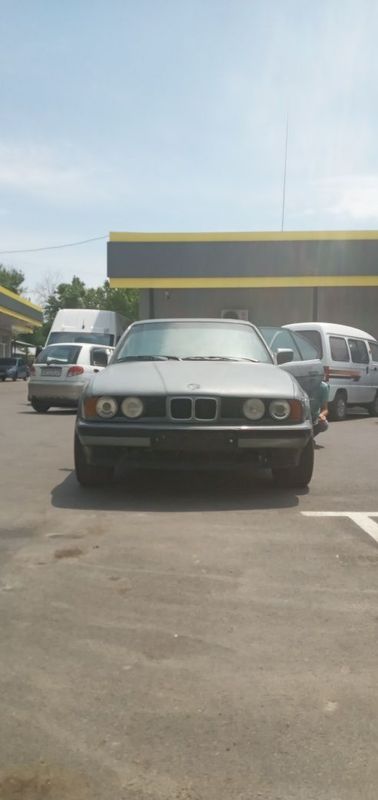 BMW e34 sotiladi BMW e34 sotiladi