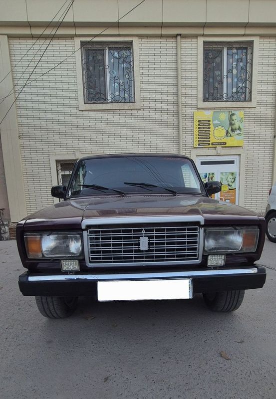 Vaz 2107 sotiladi Vaz 2107 sotiladi