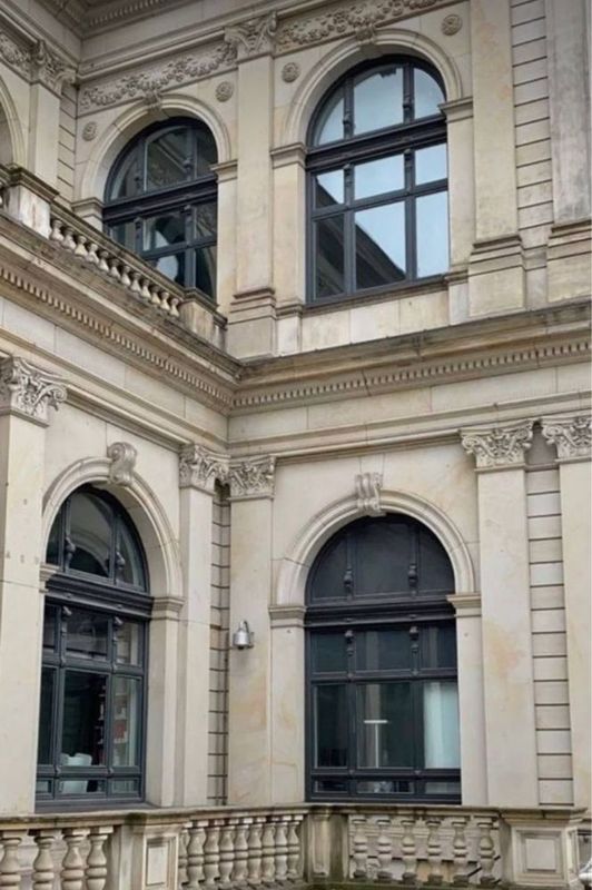 Аския базар Ул. Шота Руставели Здание 1350 кв.м Аския базар Ул. Шота Руставели Здание 1350 кв.м