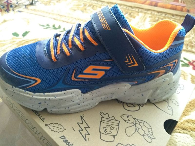 Skechers оригинальный