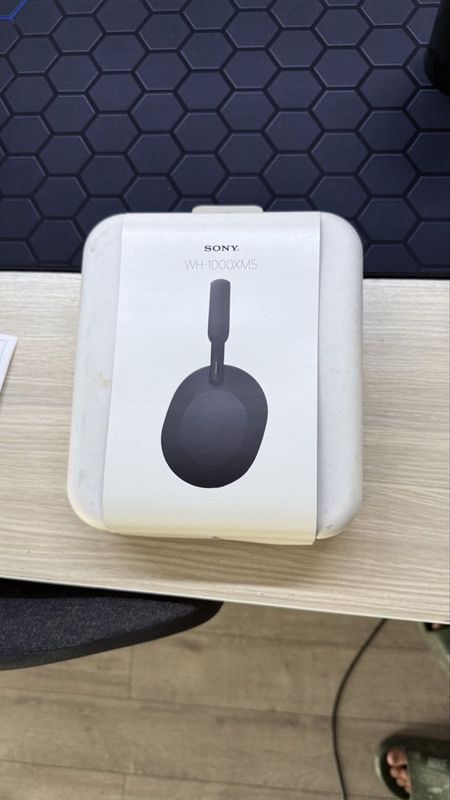 Saony WH-1000XM5 Saony WH-1000XM5
