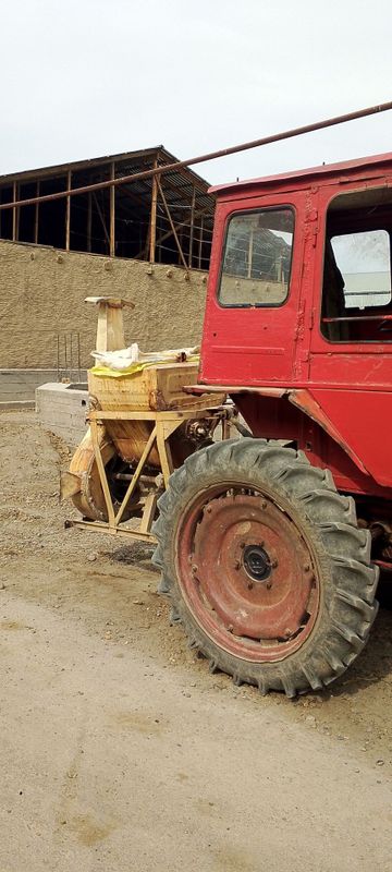 Traktor 25 garantiyasi bilan Traktor 25 garantiyasi bilan