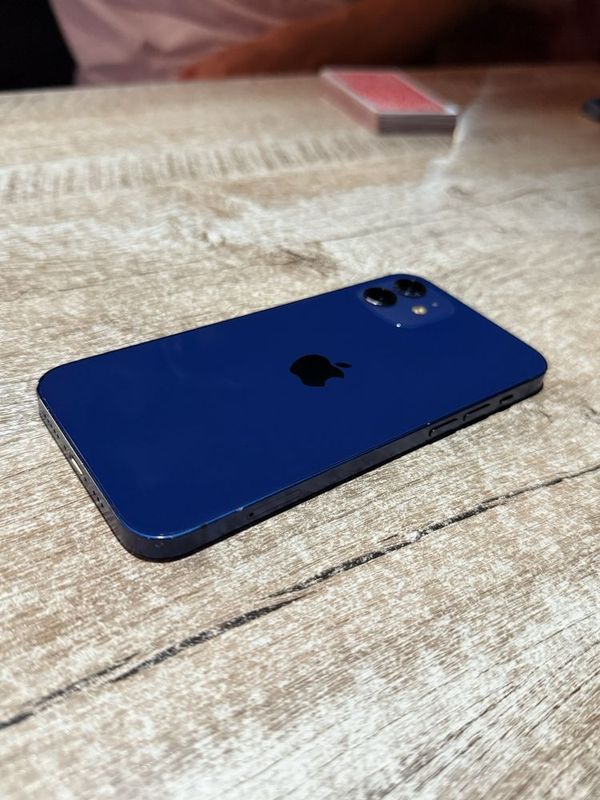 Iphone 12 хали сотилмади тел кивурила ! Iphone 12 хали сотилмади тел кивурила !