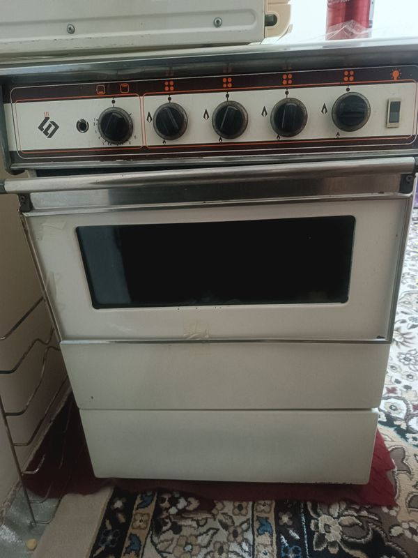 всё продаётся всё продаётся