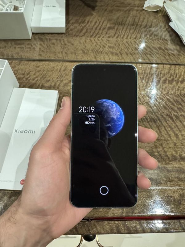 Xiaomi 14 256gb yangi