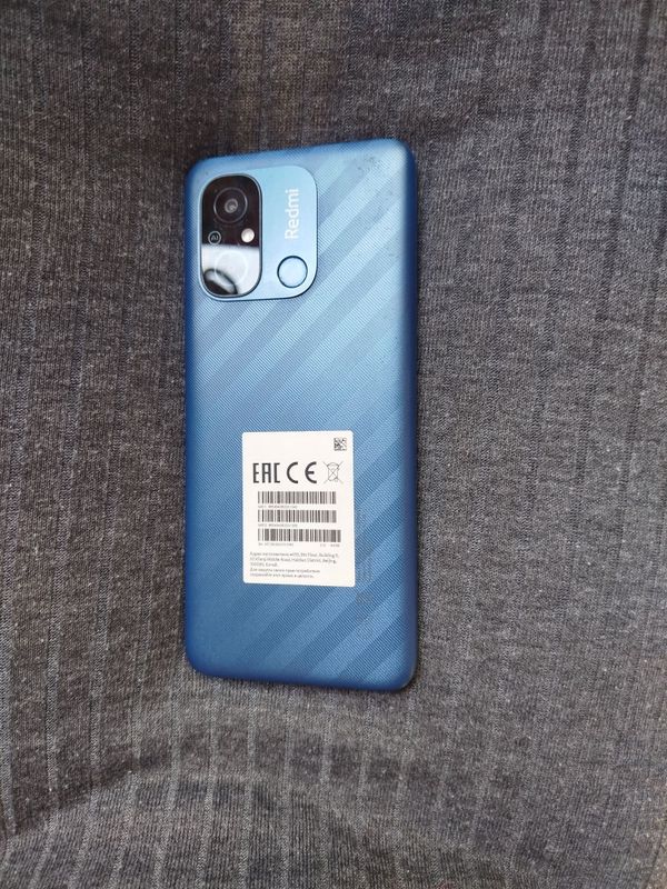 Redmi 12 C 3/64 ишлаши зор айби йу срочна сотилади Redmi 12 C 3/64 ишлаши зор айби йу срочна сотилади