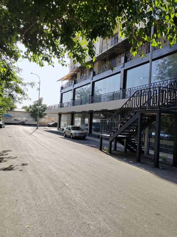 Продаётся помещение на Буз Базре 150 кв.м Продаётся помещение на Буз Базре 150 кв.м