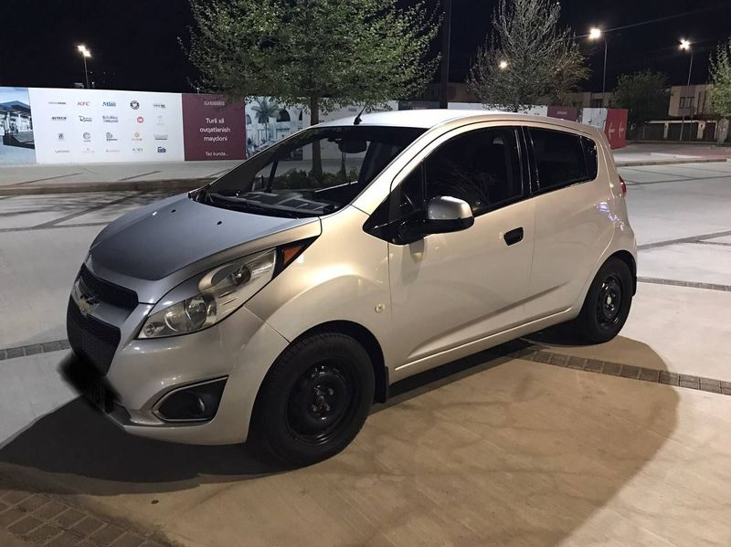 Chevrolet spark sotiladi