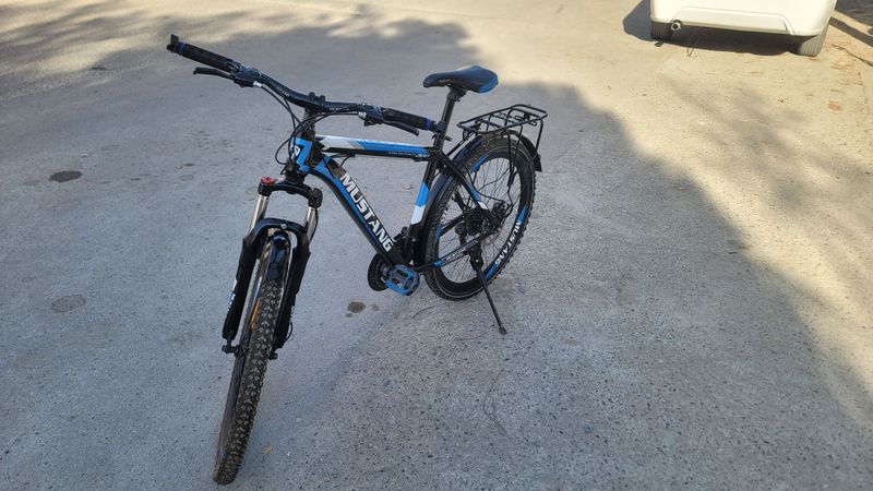 Velosped sotiladi Velosped sotiladi