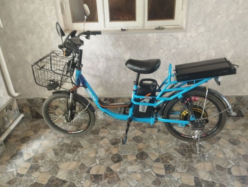Elektronni velasaped Elektronni velasaped