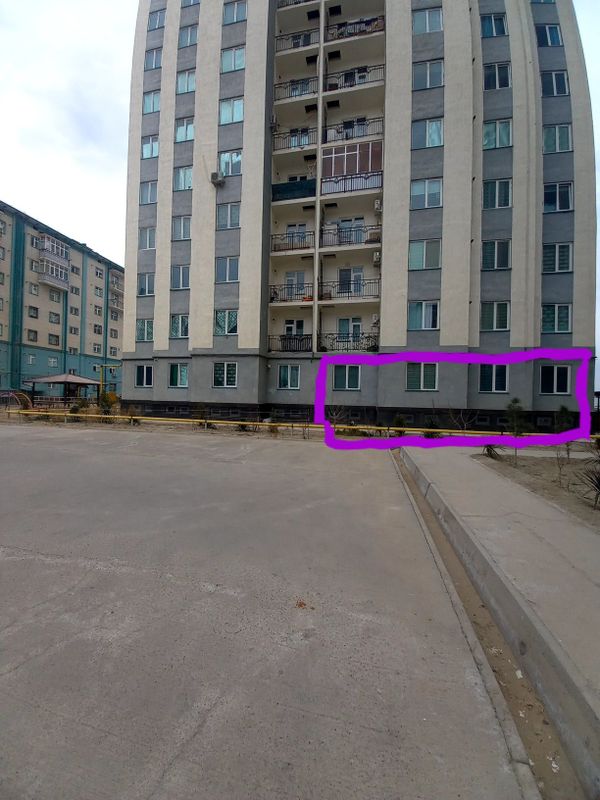 Уй сотилади 18 мкр 3 хона, 2 та хожатхоналик Уй сотилади 18 мкр 3 хона, 2 та хожатхоналик
