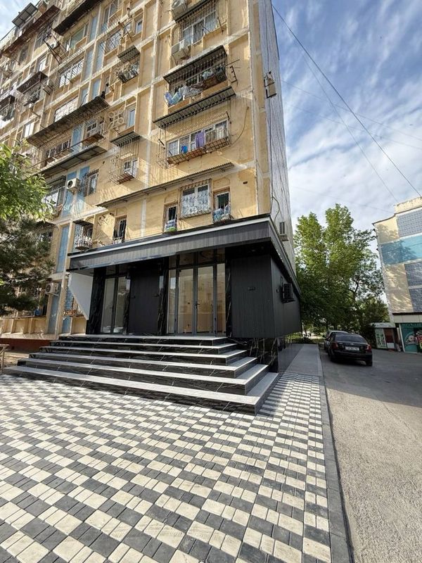 Кушбеги 70м2 нежилое ПРОДАЕТСЯ с новым ремонтом Кушбеги 70м2 нежилое ПРОДАЕТСЯ с новым ремонтом