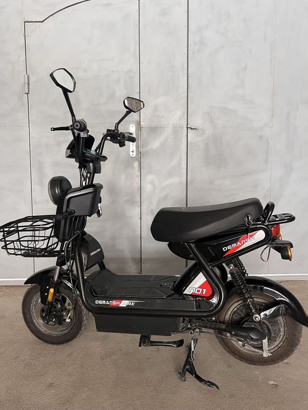 Demansh | skuter Demansh | skuter