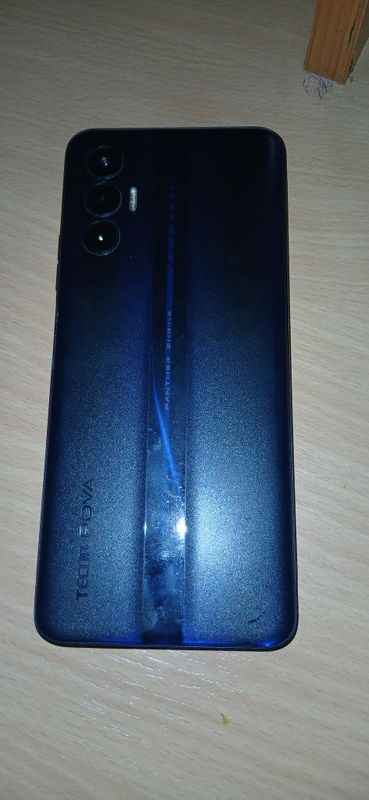 TELEFON SOTILADI . TELEFON SOTILADI .