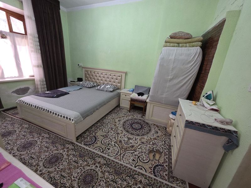 Срочно продаётся спальный гарнитур и сервант!!! Срочно продаётся спальный гарнитур и сервант!!!