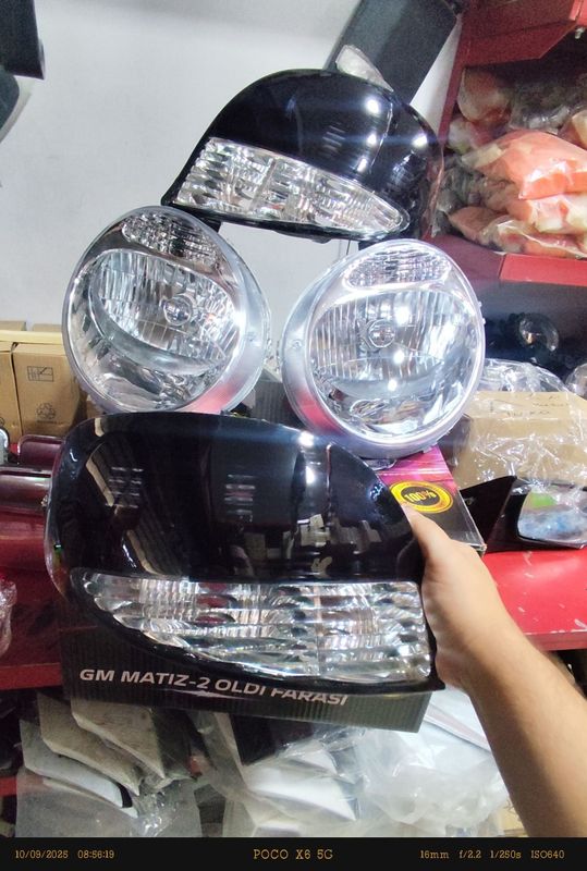 Matiz oldi orqa fara (Orqa Blackpiano)