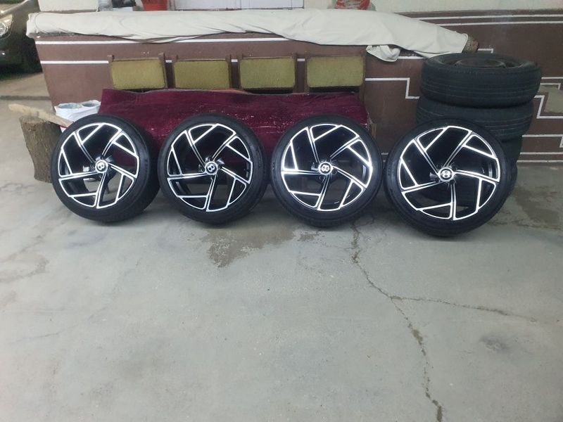 Bentley Diska Archa yumshoq balon Bentley Diska Archa yumshoq balon