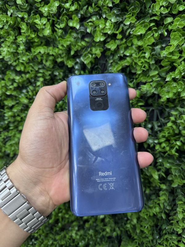 Redmi Note 9 4/128GB Sotiladi Redmi Note 9 4/128GB Sotiladi